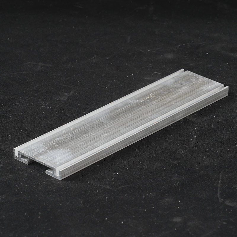 Profil Pembinaan Aluminium