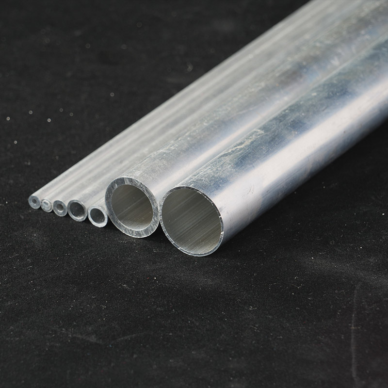 الألومنيوم أنبوب جولة